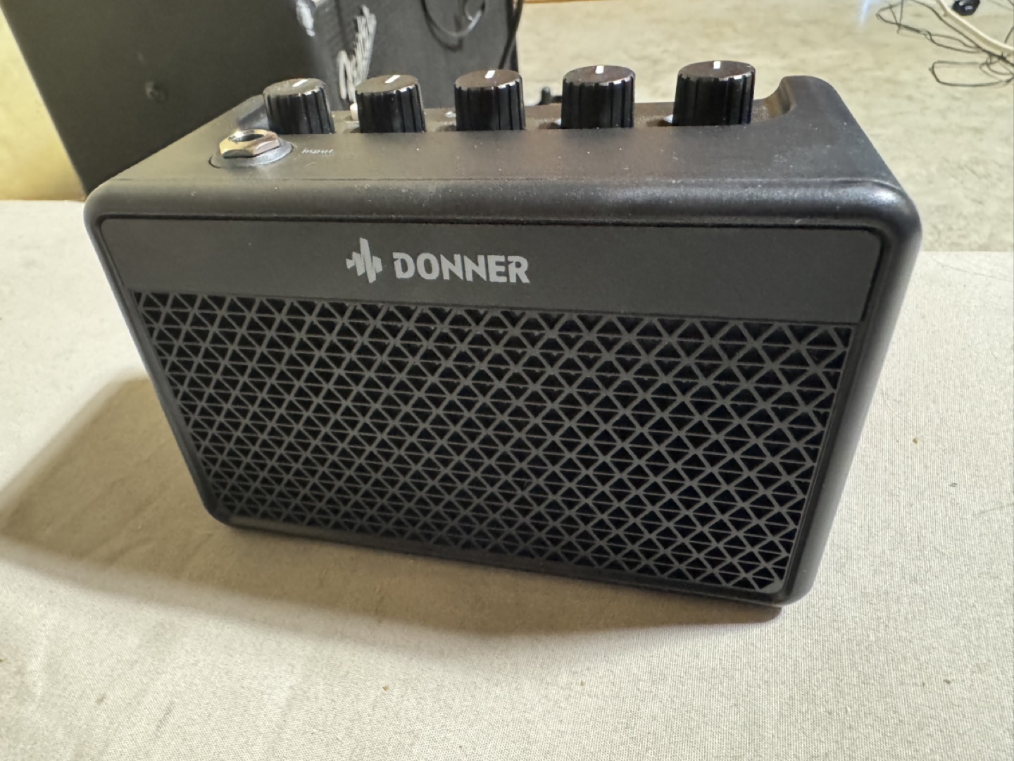 Donner DA10 5 Watt Rechargeable Mini Guitar Amp
