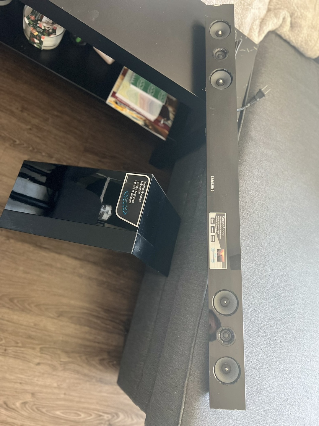 Samsung Soundbar with Wireless Subwoofer - photo 4