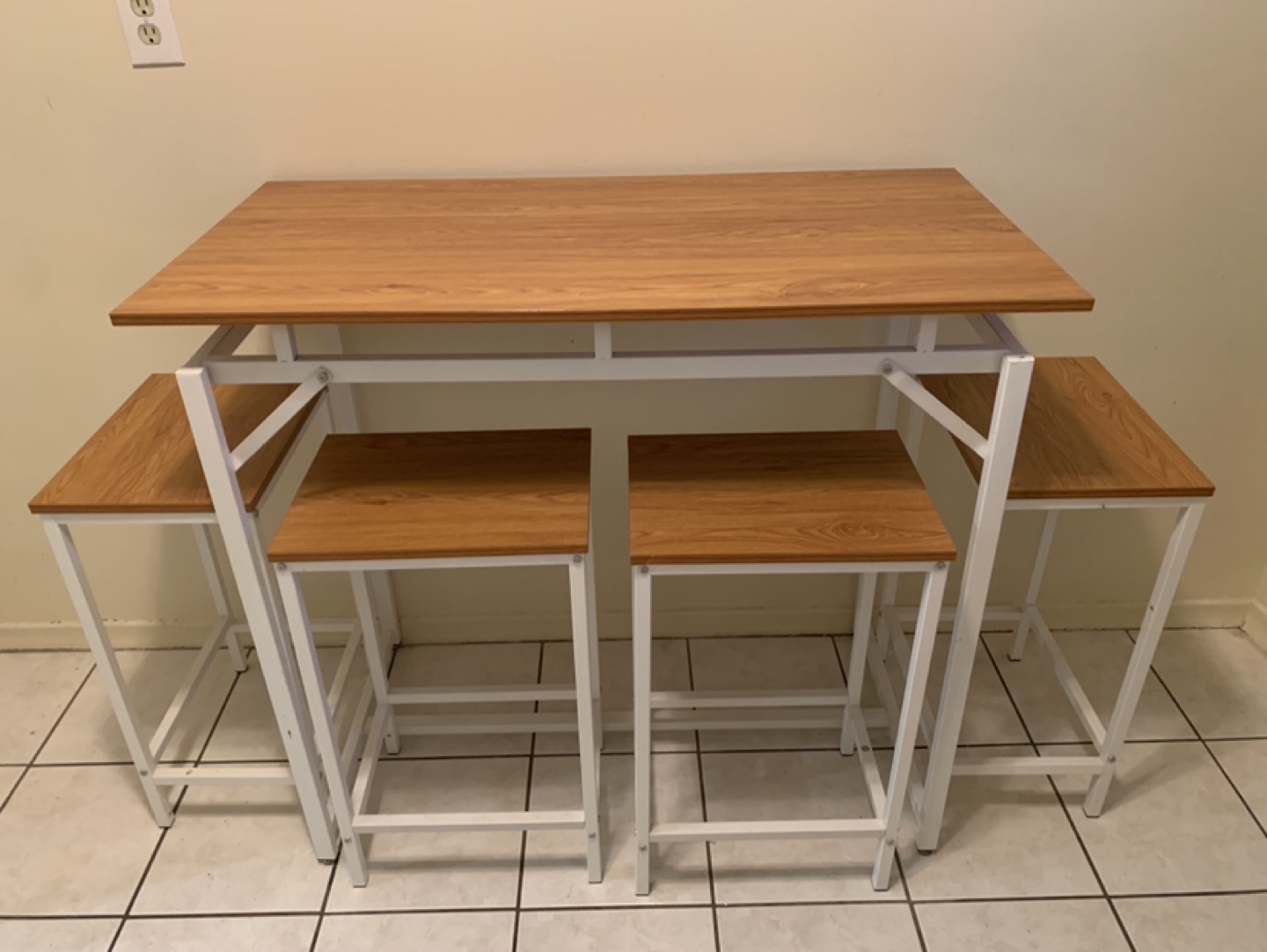 Kitchen Table and Stool Set - photo 2