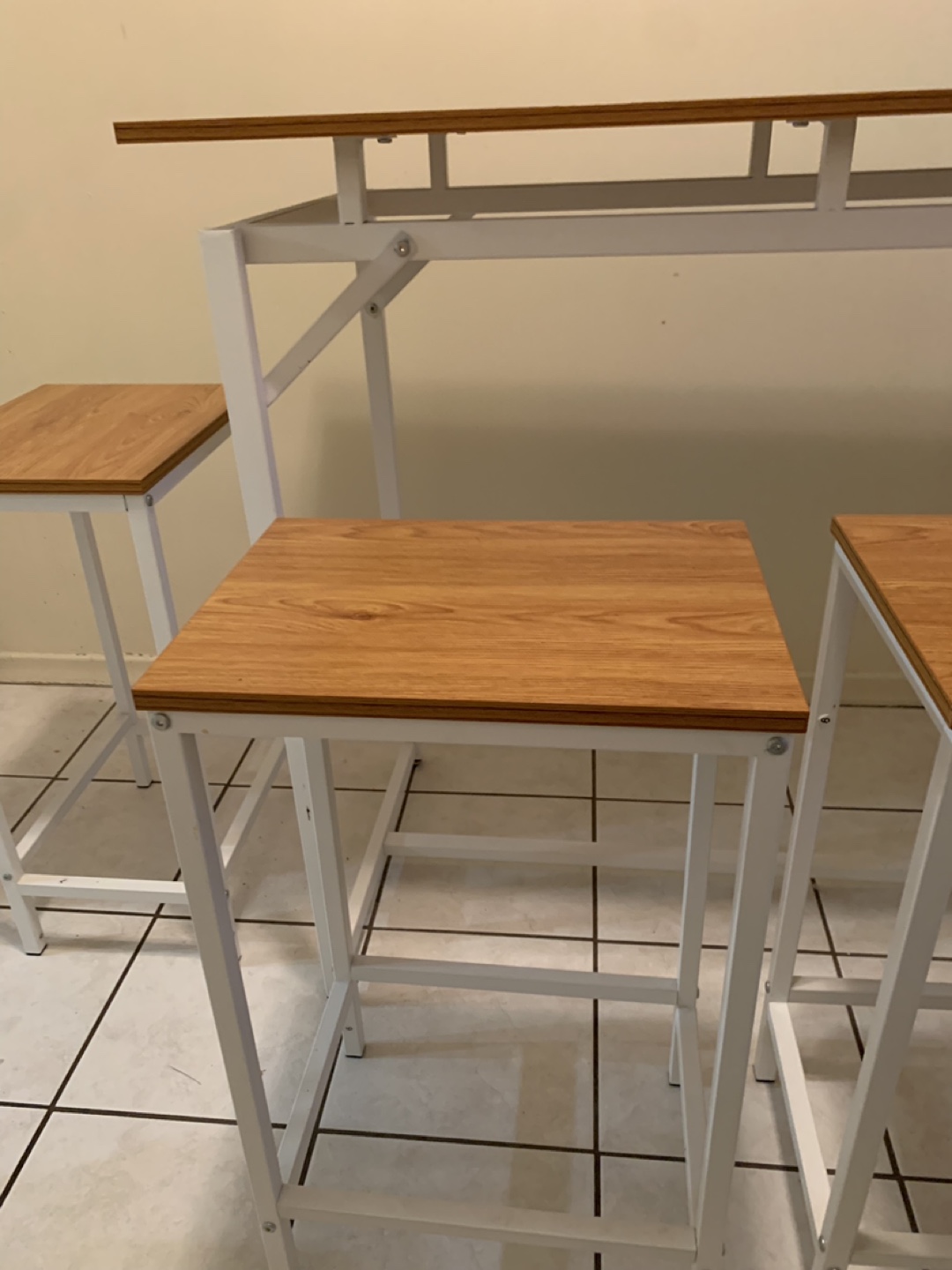 Kitchen Table and Stool Set - photo 5