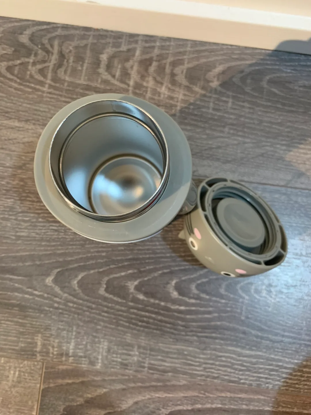 Totoro Water Bottle image indicator(4)