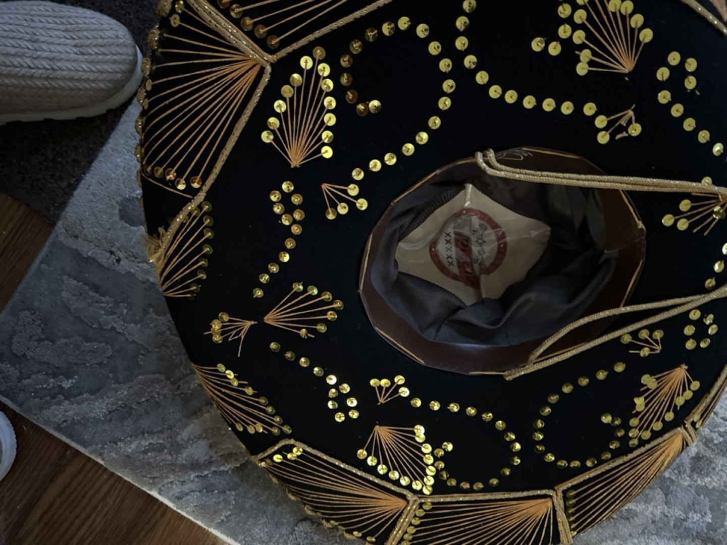 Black Sombrero with Gold Sequins - photo 3