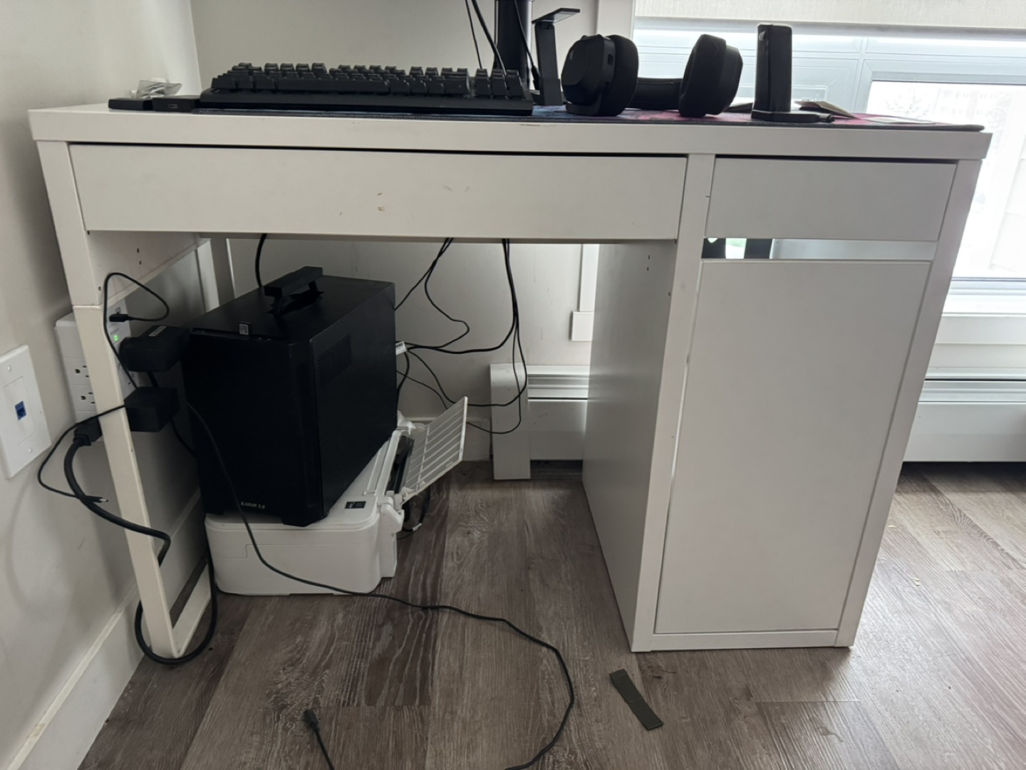 White Computer Desk with Drawer