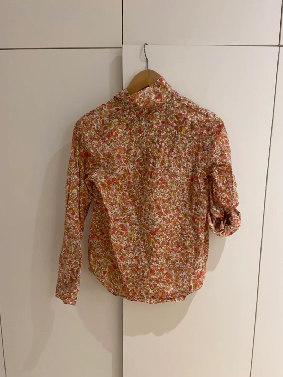 Gap Floral Button Up Shirt image indicator(3)