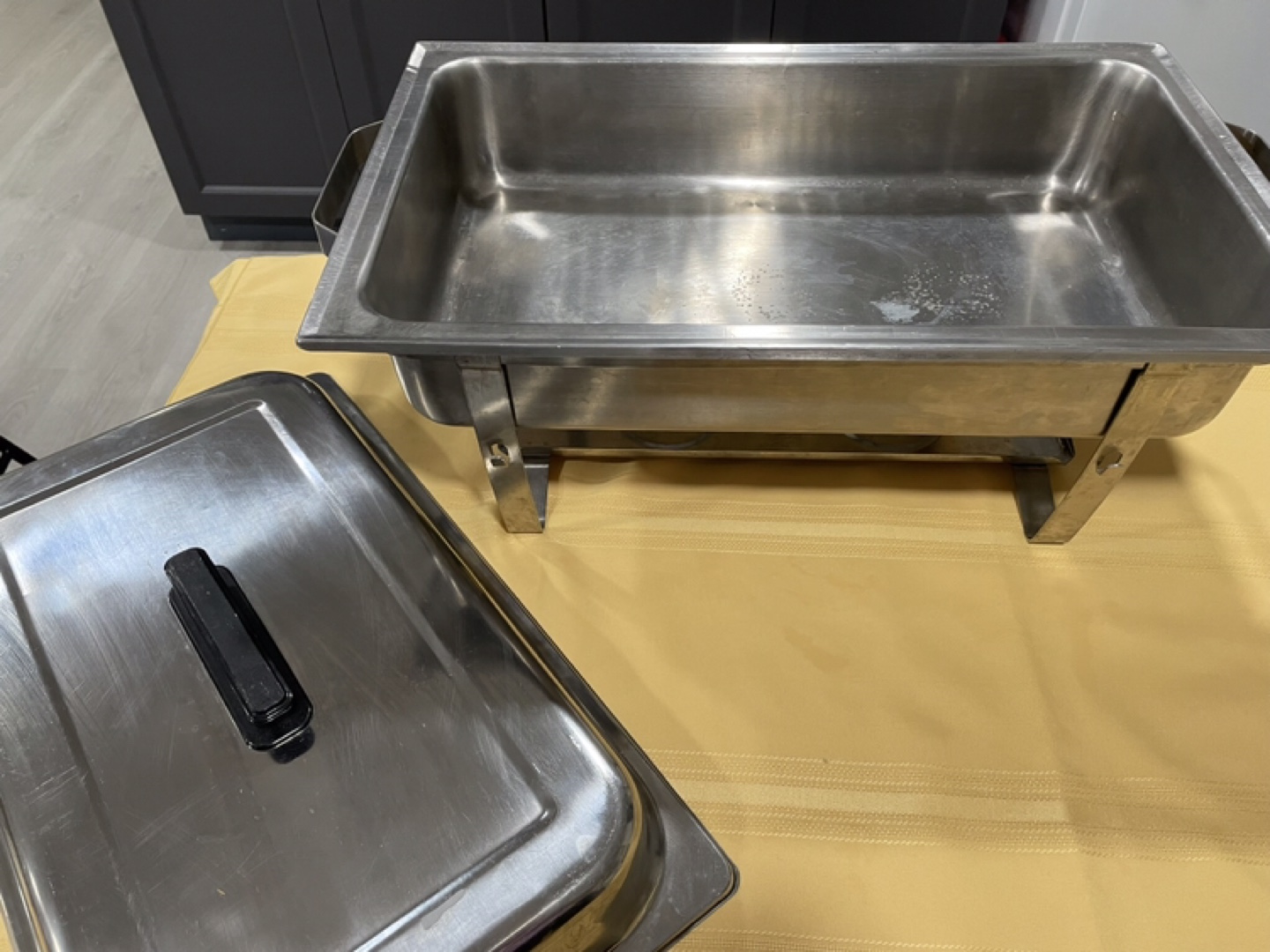 Stainless Steel Chafing Dish with Lid - photo 2