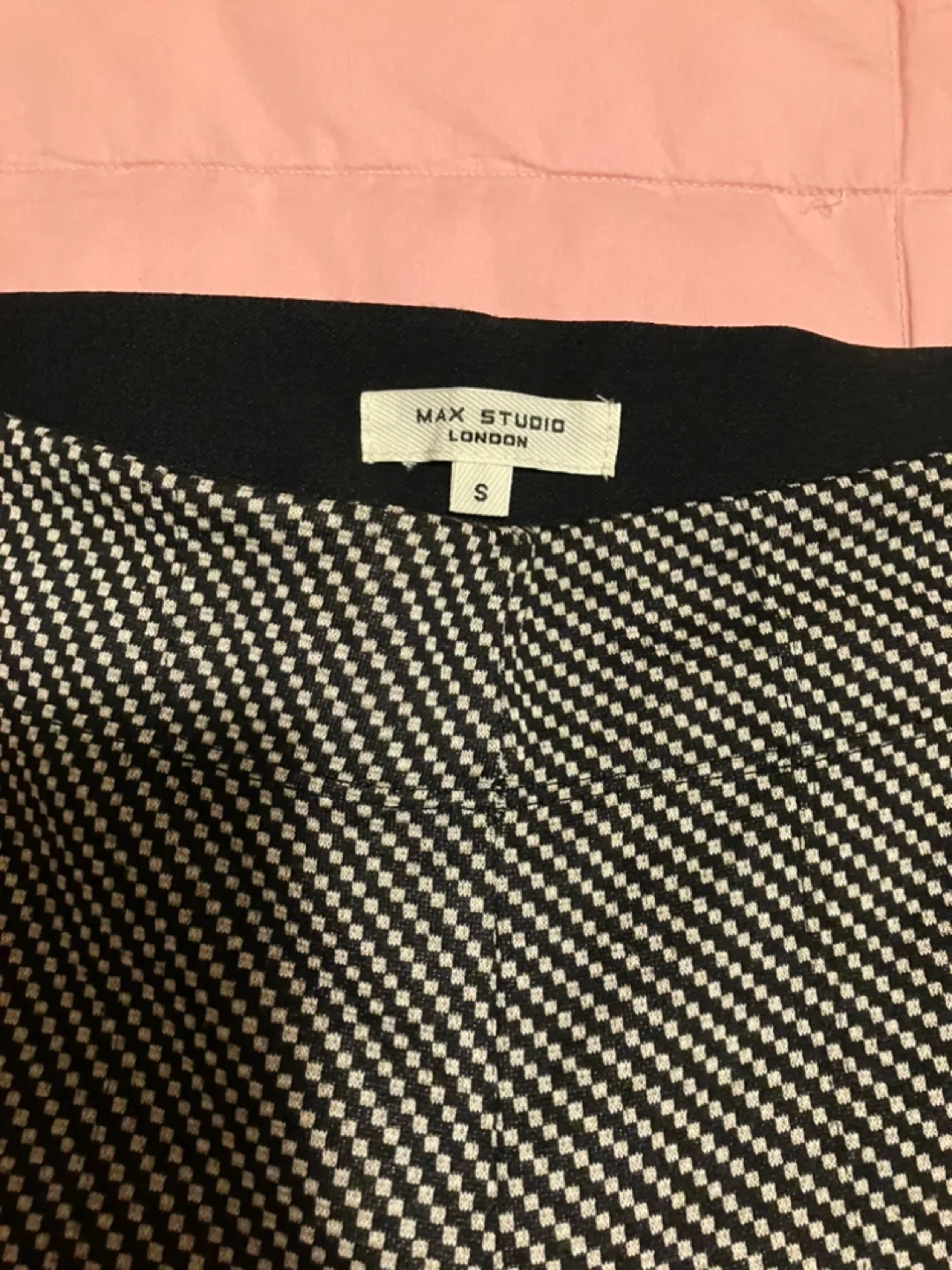 Max Studio London Black and White Patterned Pants image indicator(2)