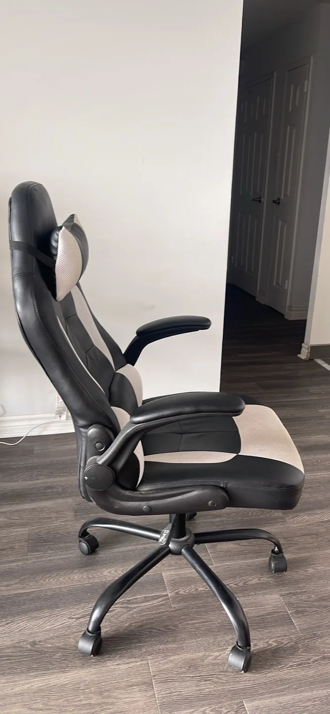 Ergonomic chair / Gaming Chair image indicator(2)