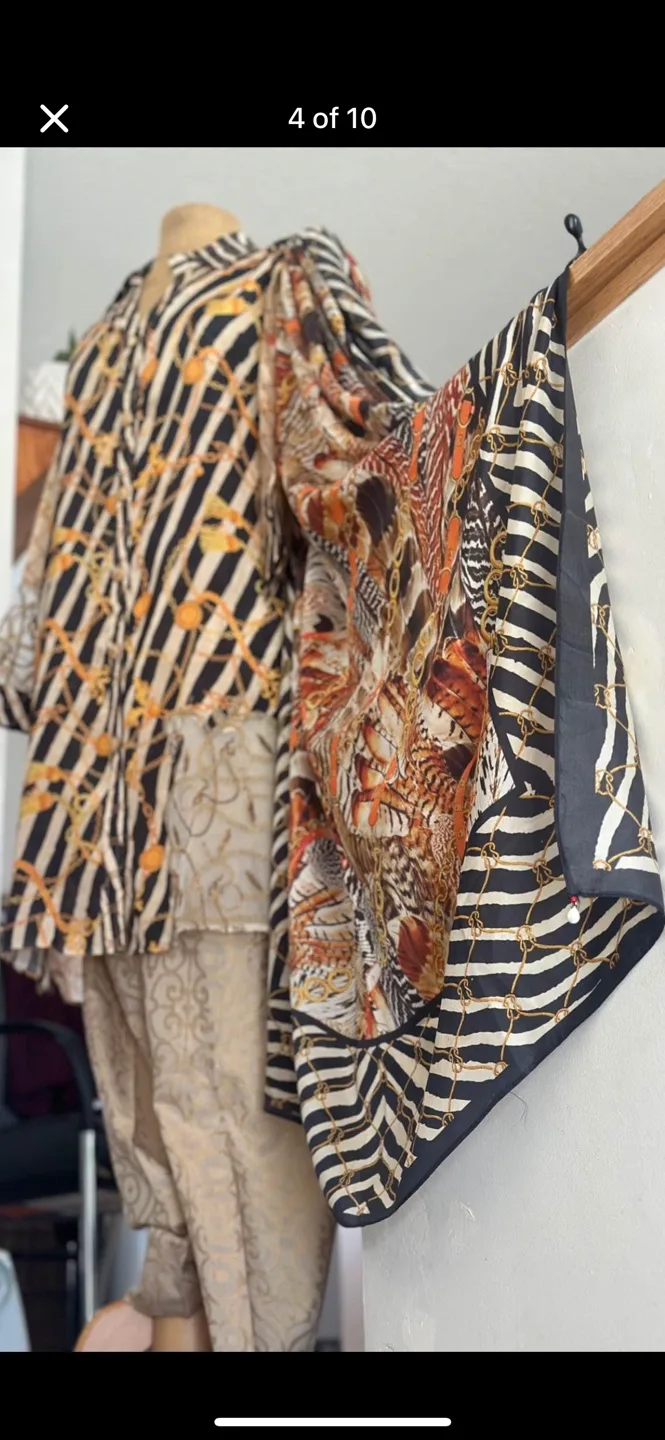 Ganirah 3 Piece Suit image indicator(2)