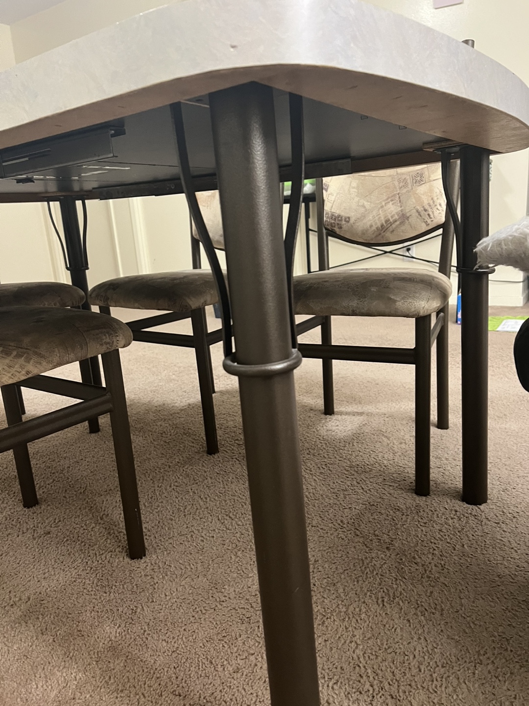 Dining Table and 4 Chairs Set - photo 2