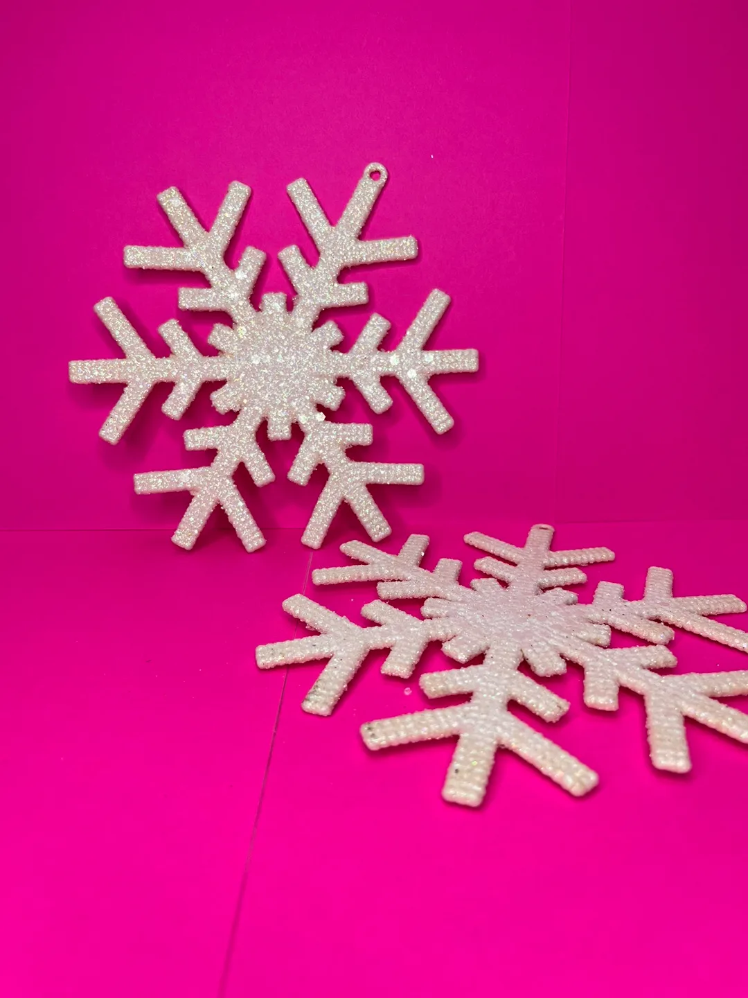 Set of 2 White Glitter Snowflake Christmas Ornaments image indicator(3)