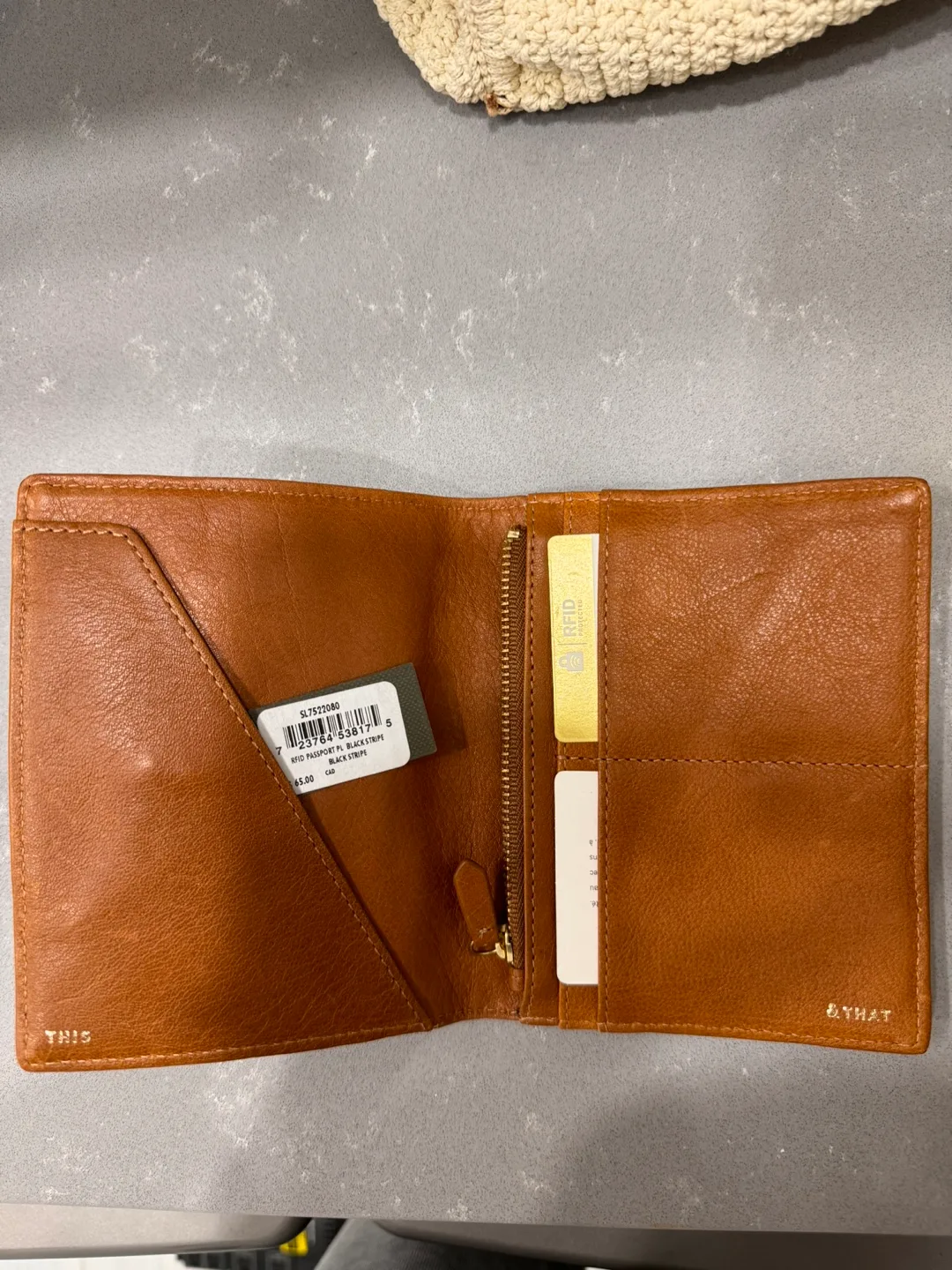 Fossil RFID Passport Wallet Black Stripe image indicator(3)