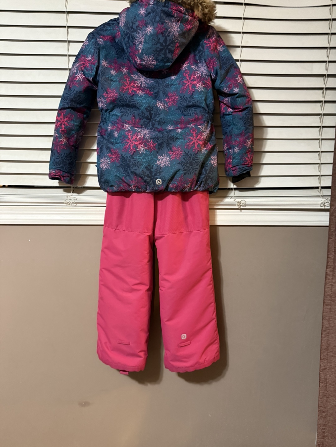 Gusti Kids Snowsuit Size L(10) - photo 2