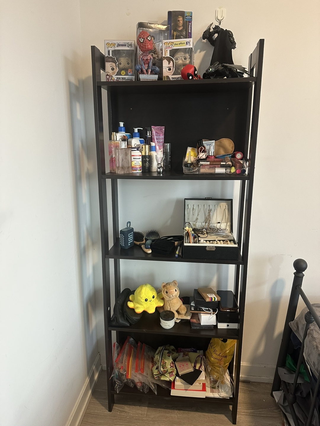 Four-shelf bookcase - photo 2