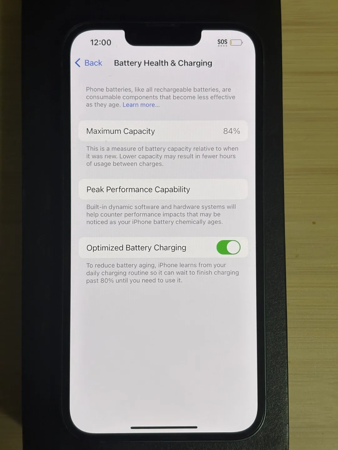 iPhone 13 - Blue - 84% Battery Health image indicator(3)