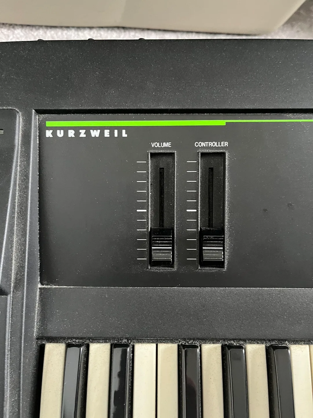 Kurzweil K2000S Sampler image indicator(2)