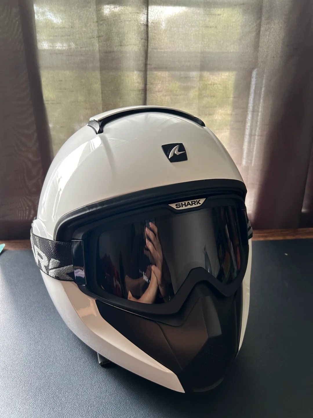 Shark Motorcycle Ski Helmet image indicator(4)