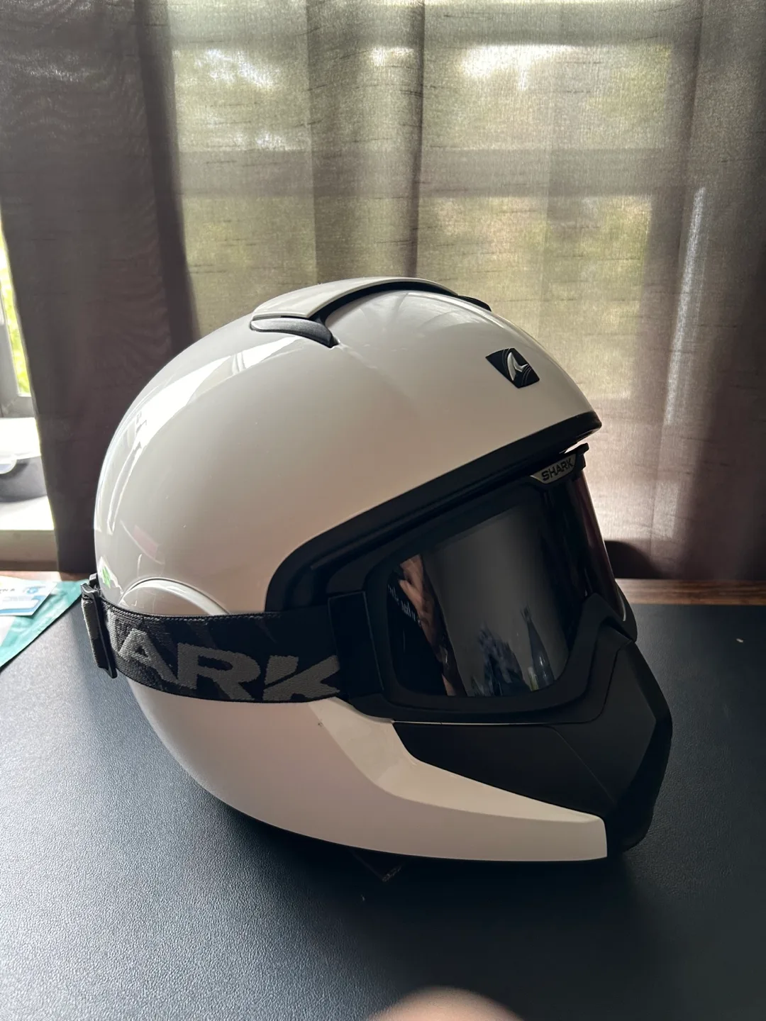 Shark Motorcycle Ski Helmet image indicator(2)