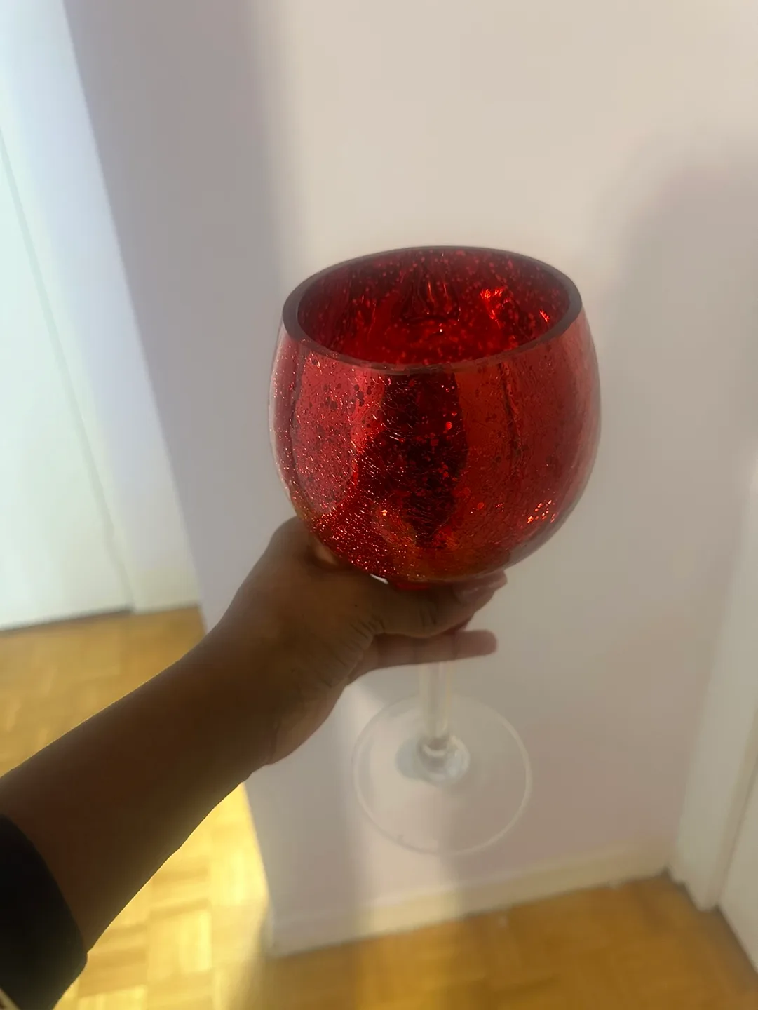 Red Glass Candle Holders image indicator(2)