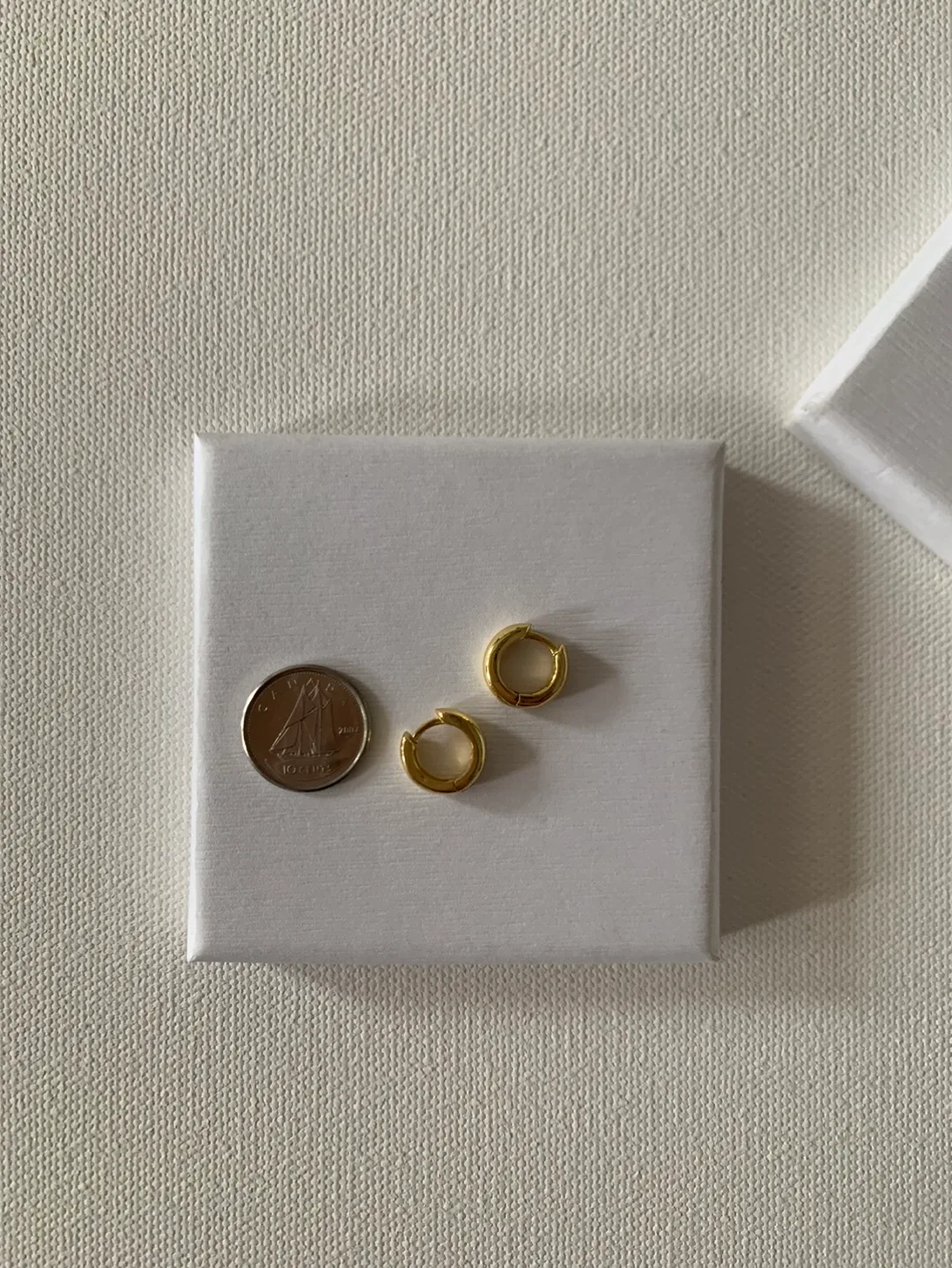 Gold Hoop Earrings 18K Gold Plated image indicator(3)