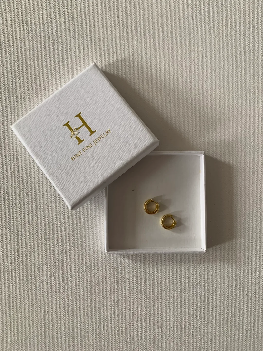 Gold Hoop Earrings 18K Gold Plated image indicator(2)