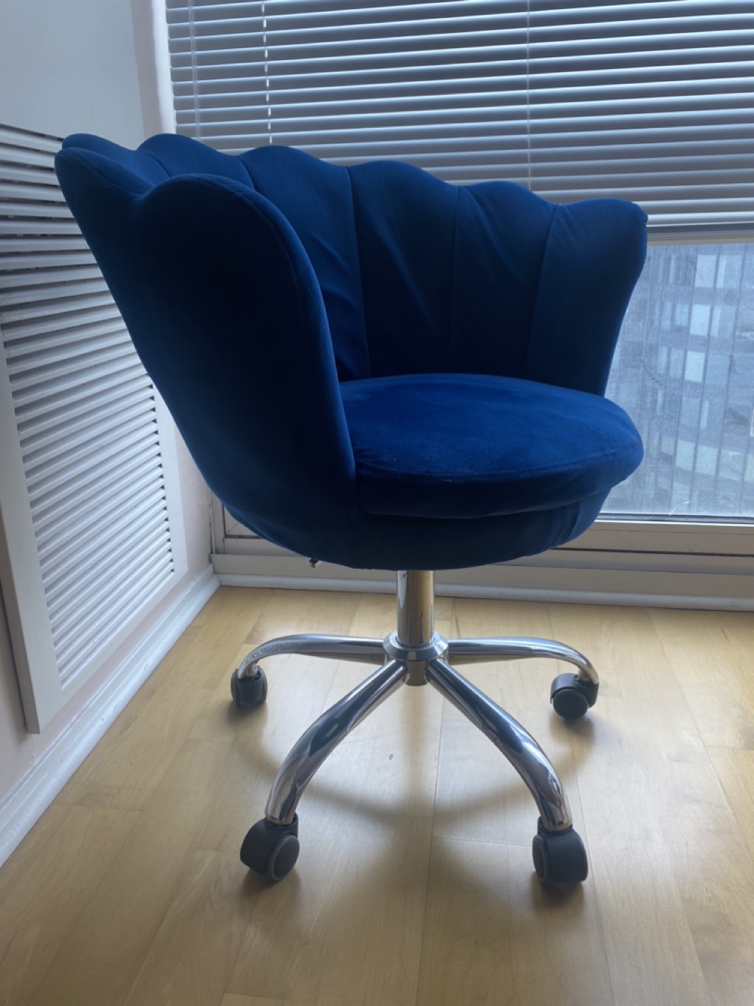 Blue Velvet Shell Back Swivel Chair - photo 2