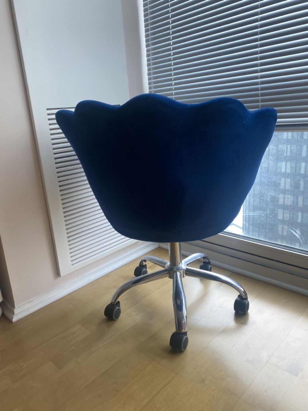 Blue Velvet Shell Back Swivel Chair - photo 3