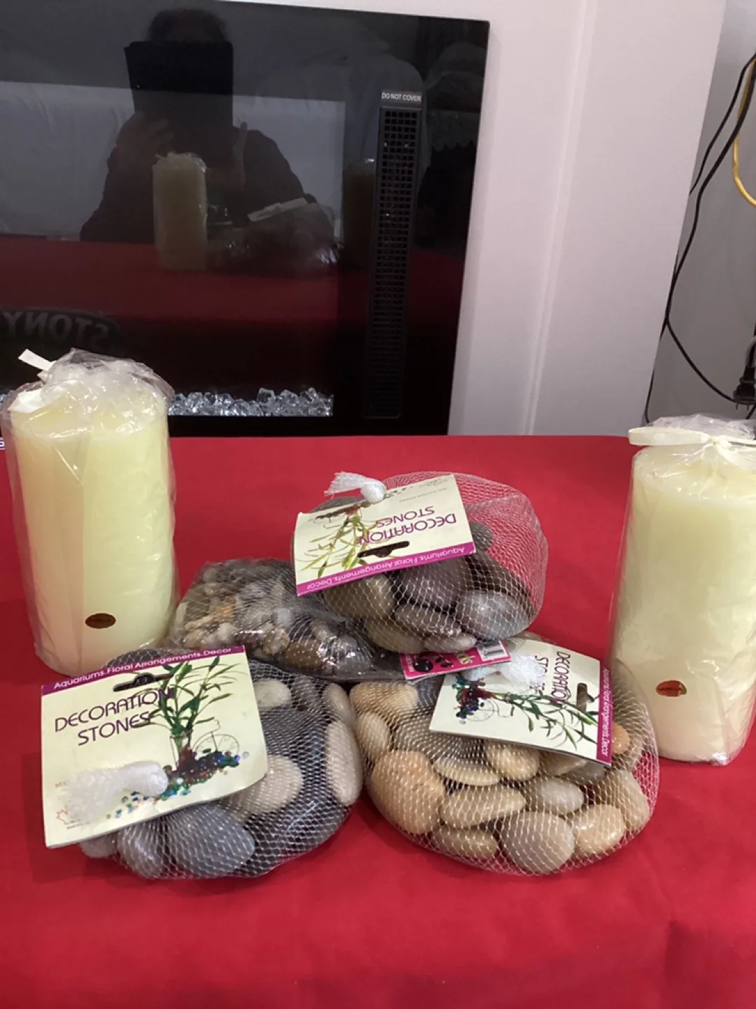 Five packages of river stone and two Candles image indicator(2)