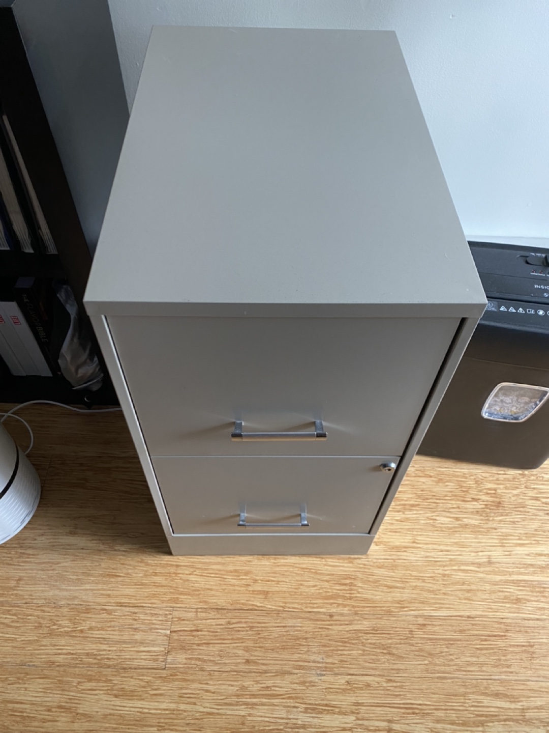 2 drawer vertical file cabinet - photo 2