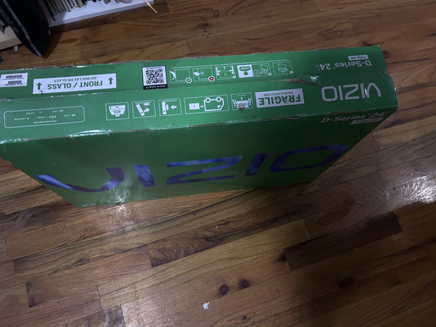 Vizio D-Series 24 inch TV - photo 3