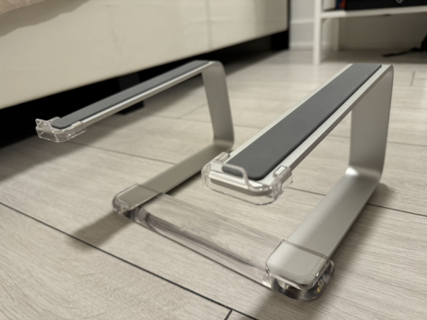 Griffin Laptop Stand - Ergonomic Computer Riser
