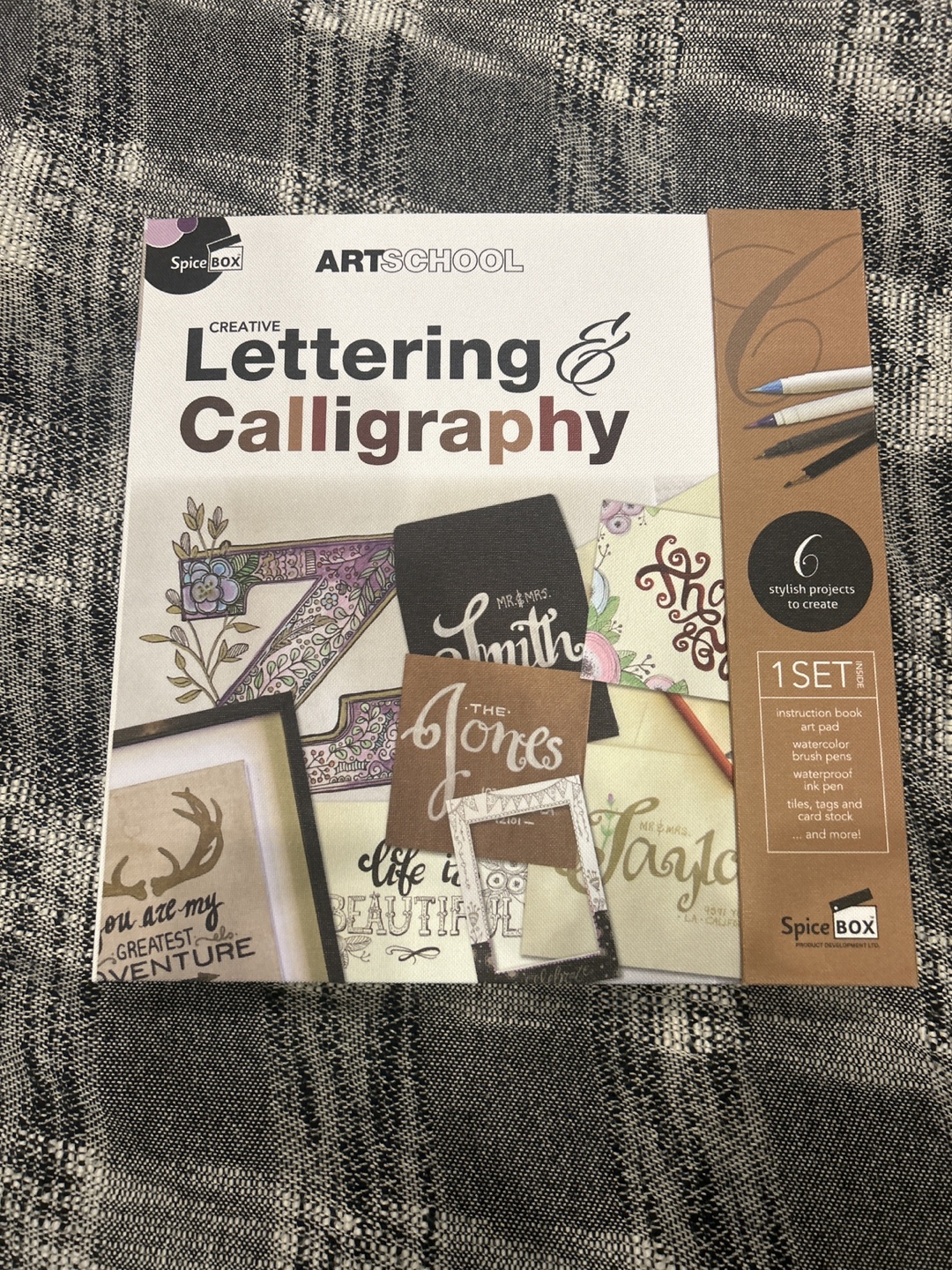 Artschool Creative Lettering & Calligraphy Kit