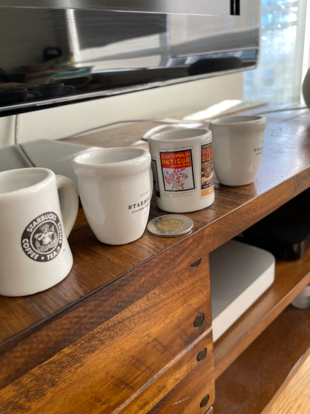 Collectible item mini Starbucks ornament image indicator(3)