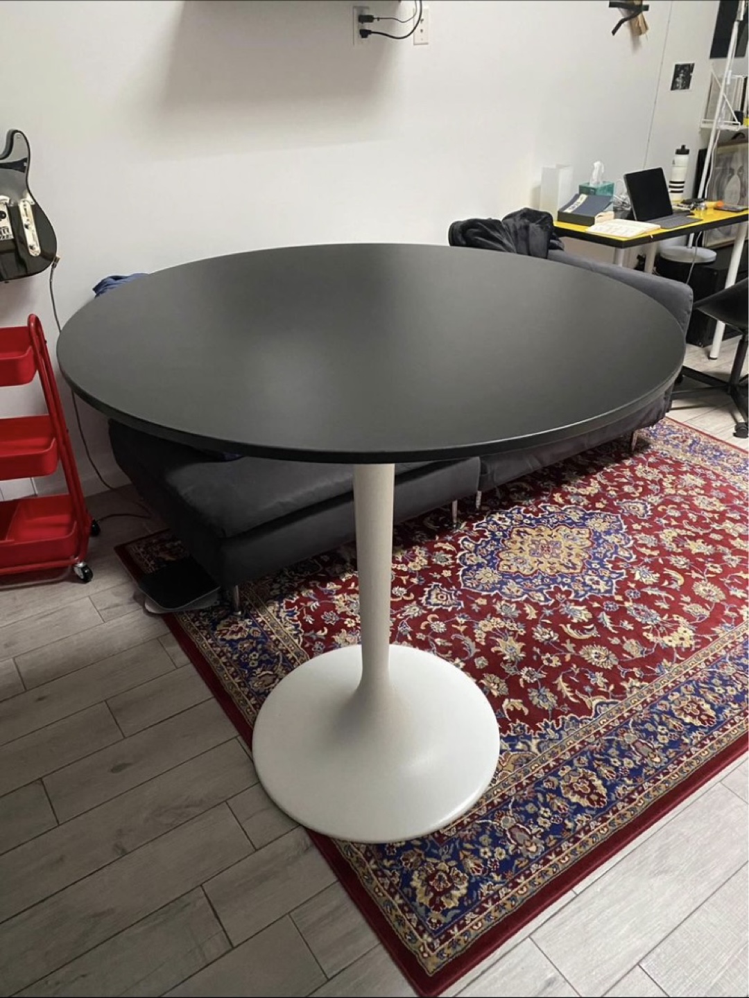 IKEA DOCSTA bar table