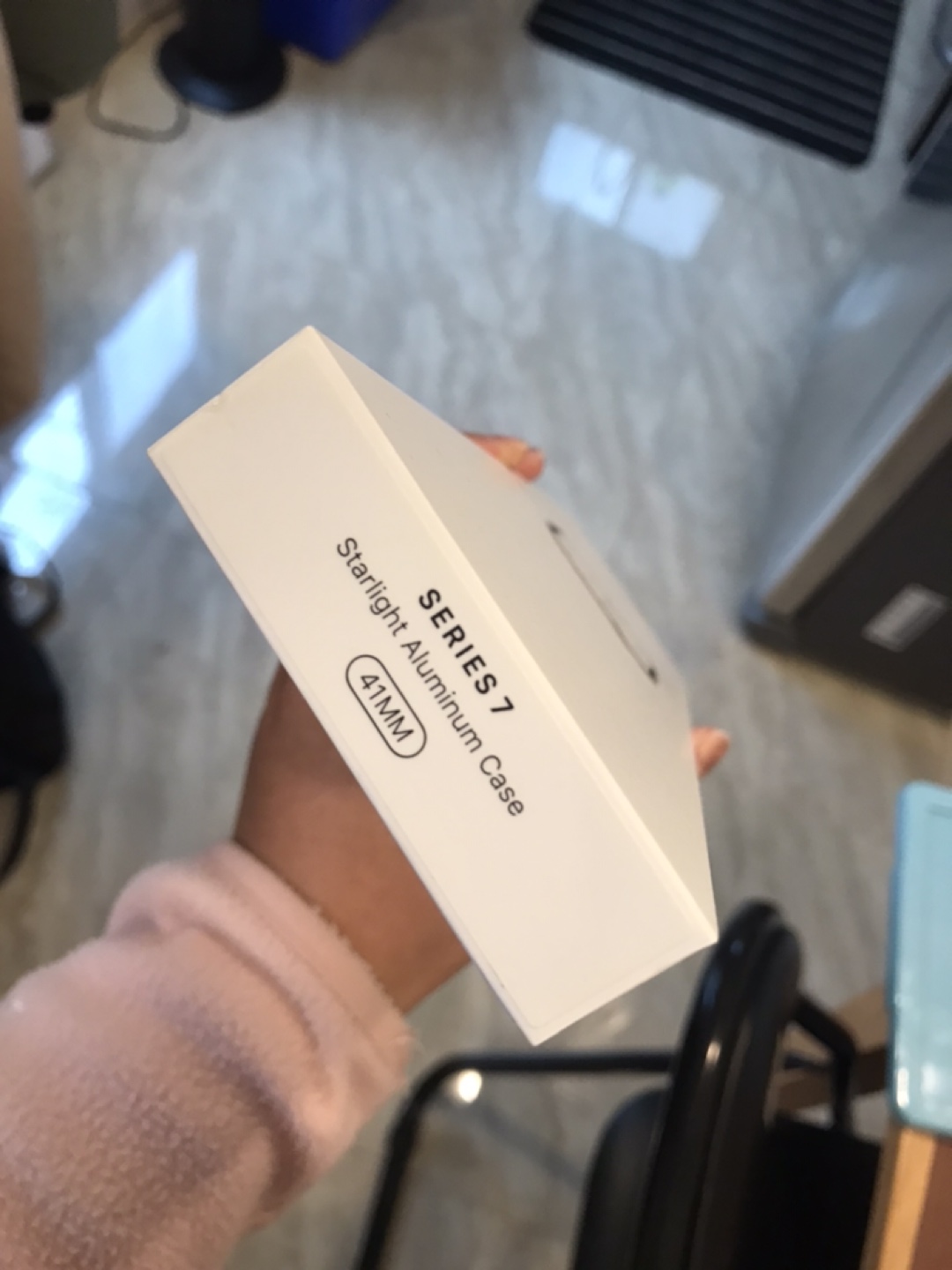 Apple Watch Series 7 41mm with Accessories - photo 4