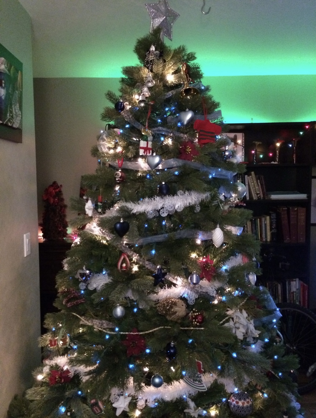 Artificial Christmas Tree + Storage Bag - photo 4