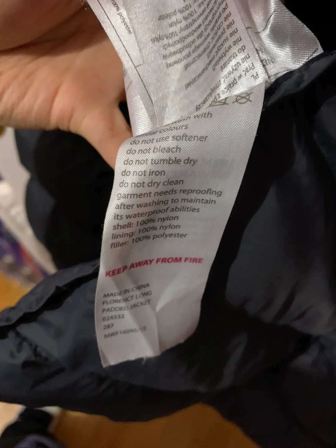 Mountain Warehouse Black Long Insulated Jacket image indicator(4)