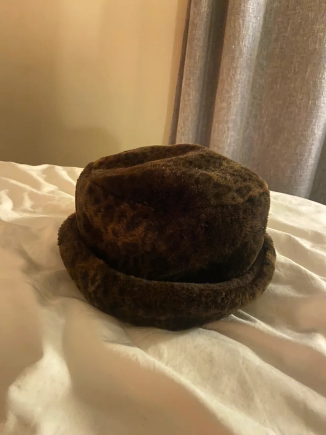Black and brown furry leopard print glamour bucket hat image indicator(2)