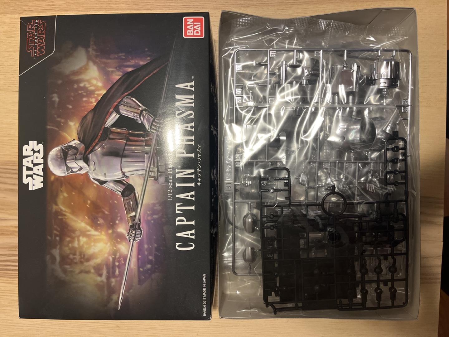 Star Wars Captain Phasma 1/12 Scale Plastic Model Kit - photo 2