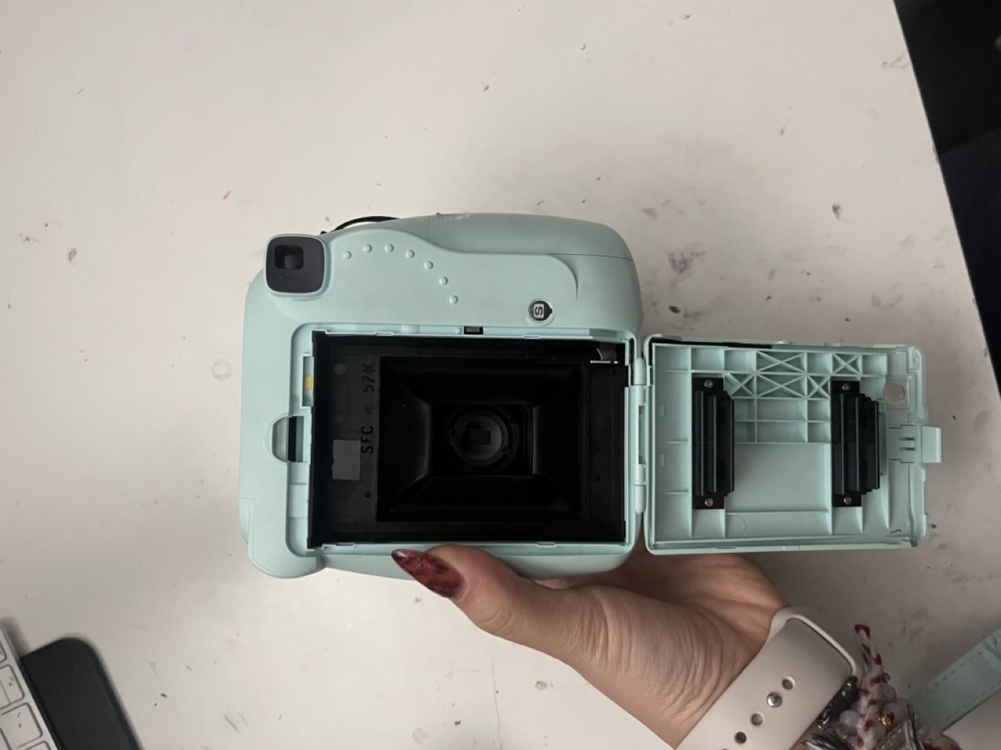Fujifilm Instax Mini 9 Camera with Case and Accessories - photo 4