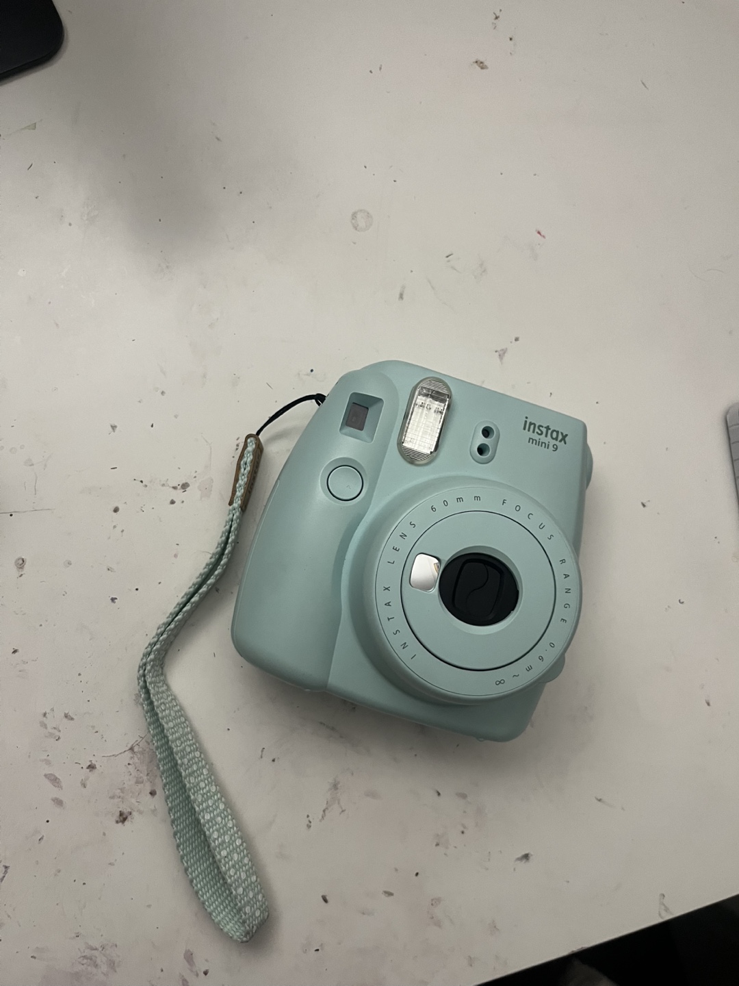 Fujifilm Instax Mini 9 Camera with Case and Accessories - photo 2
