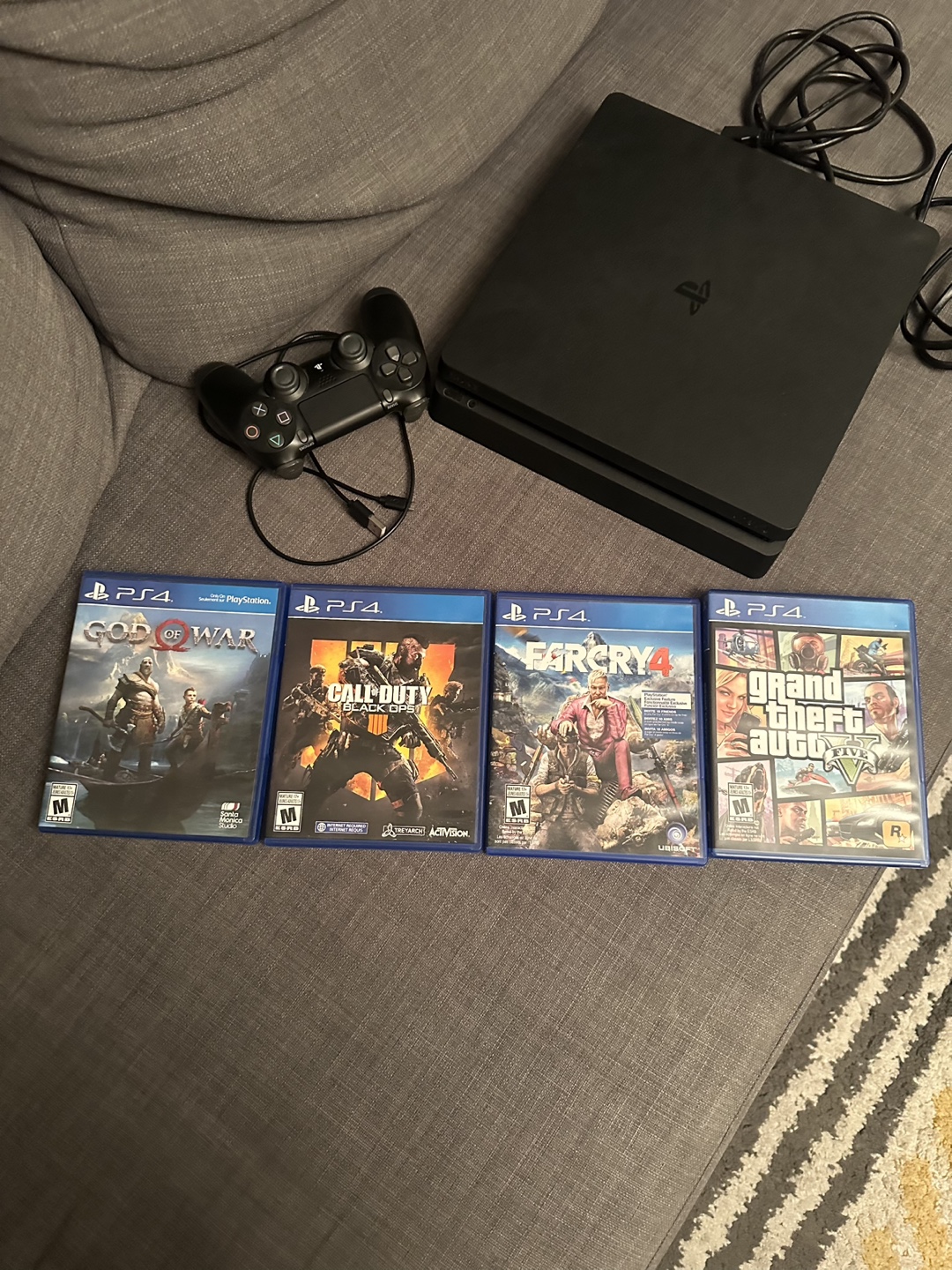 PlayStation 4 Bundle (including games and cables) - photo 4