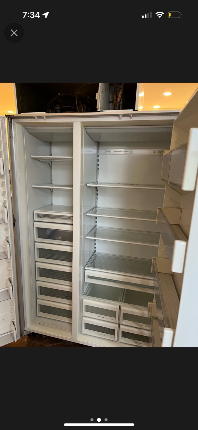 Sub-Zero Side by Side Refrigerator - photo 2