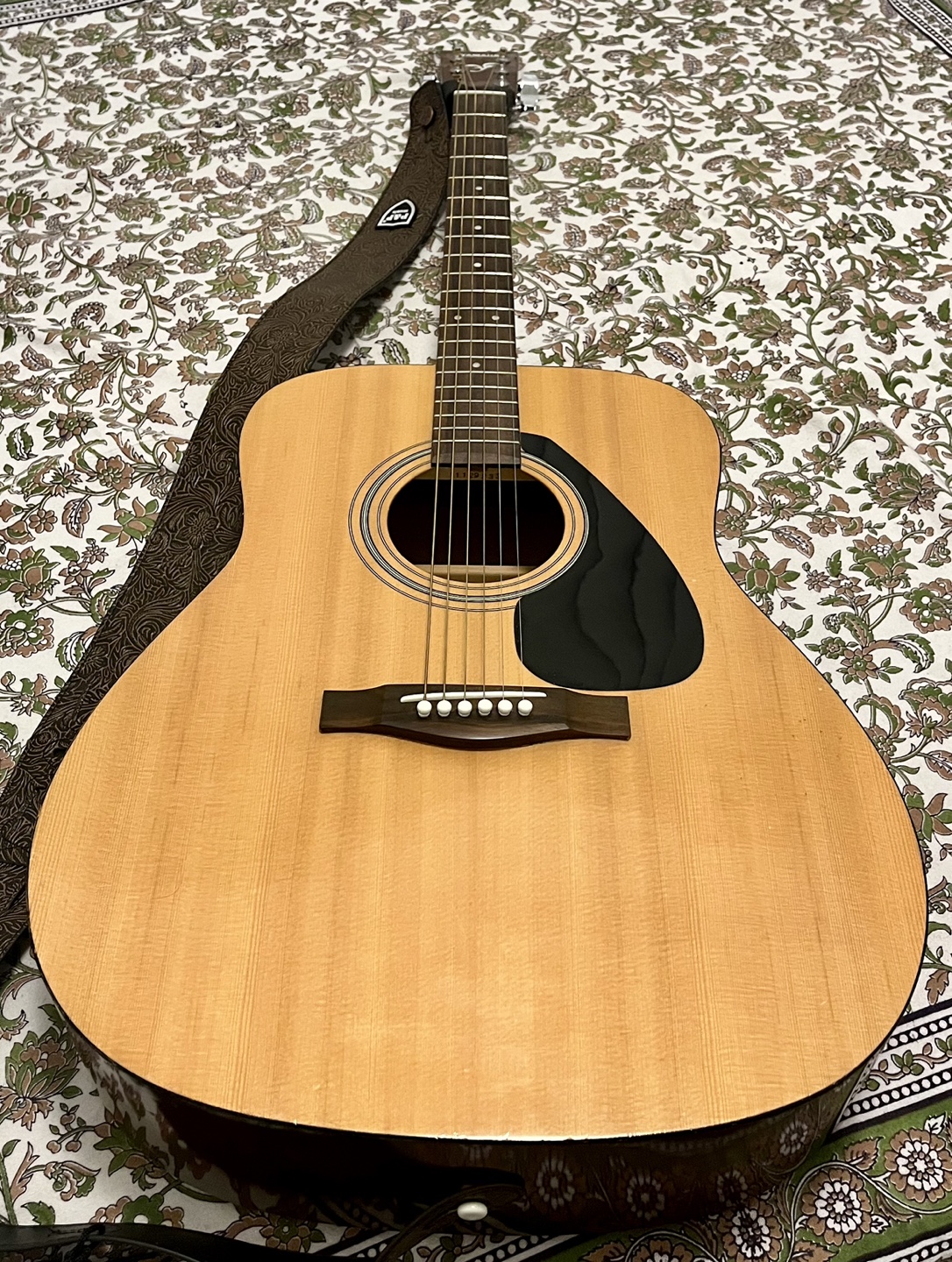 Yamaha F310 acoustic guitar