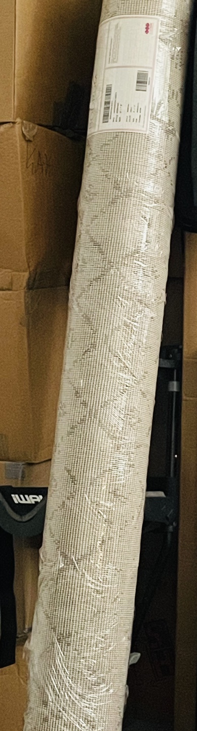 5' x 7'  White and Grey Area Rug - photo 3