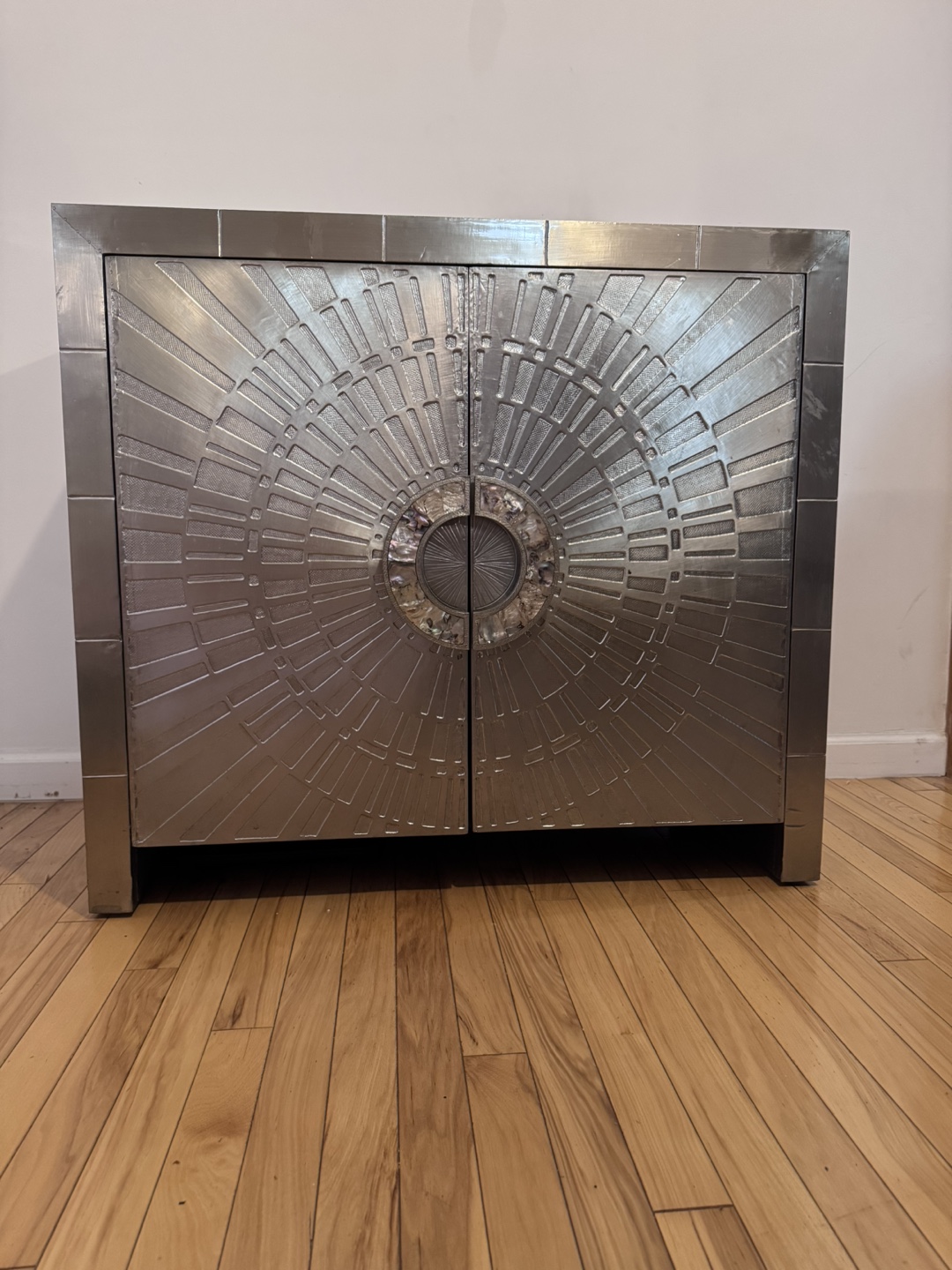 Talitha Nickel cabinet w/Handles