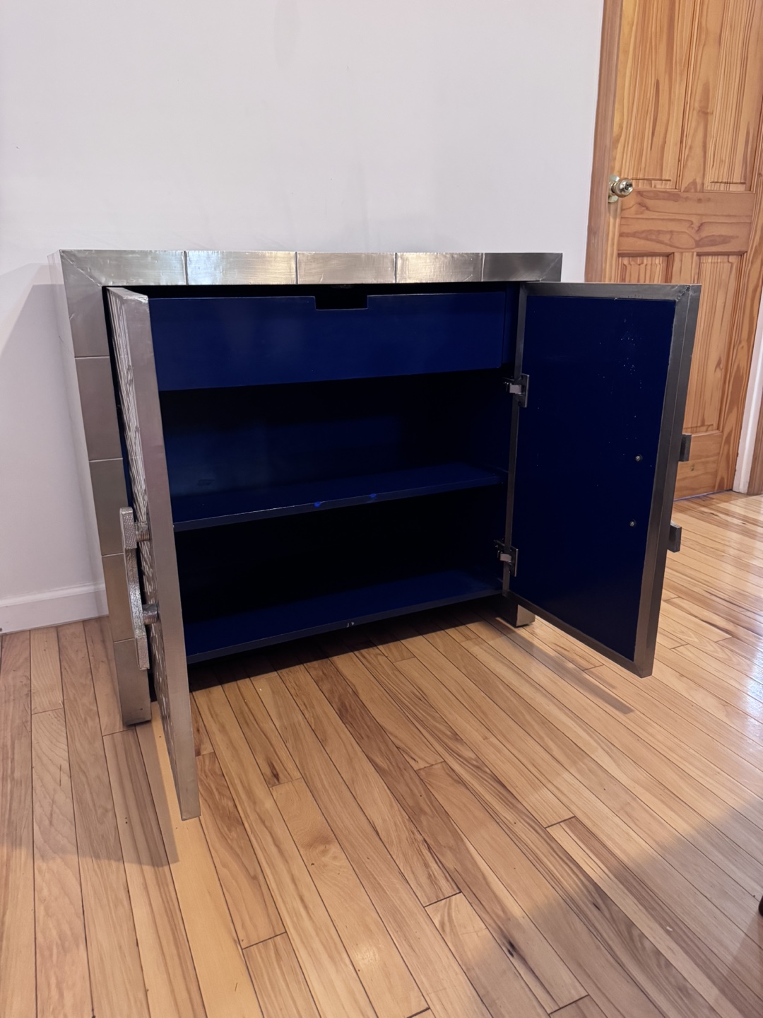 Talitha Nickel cabinet w/Handles - photo 4