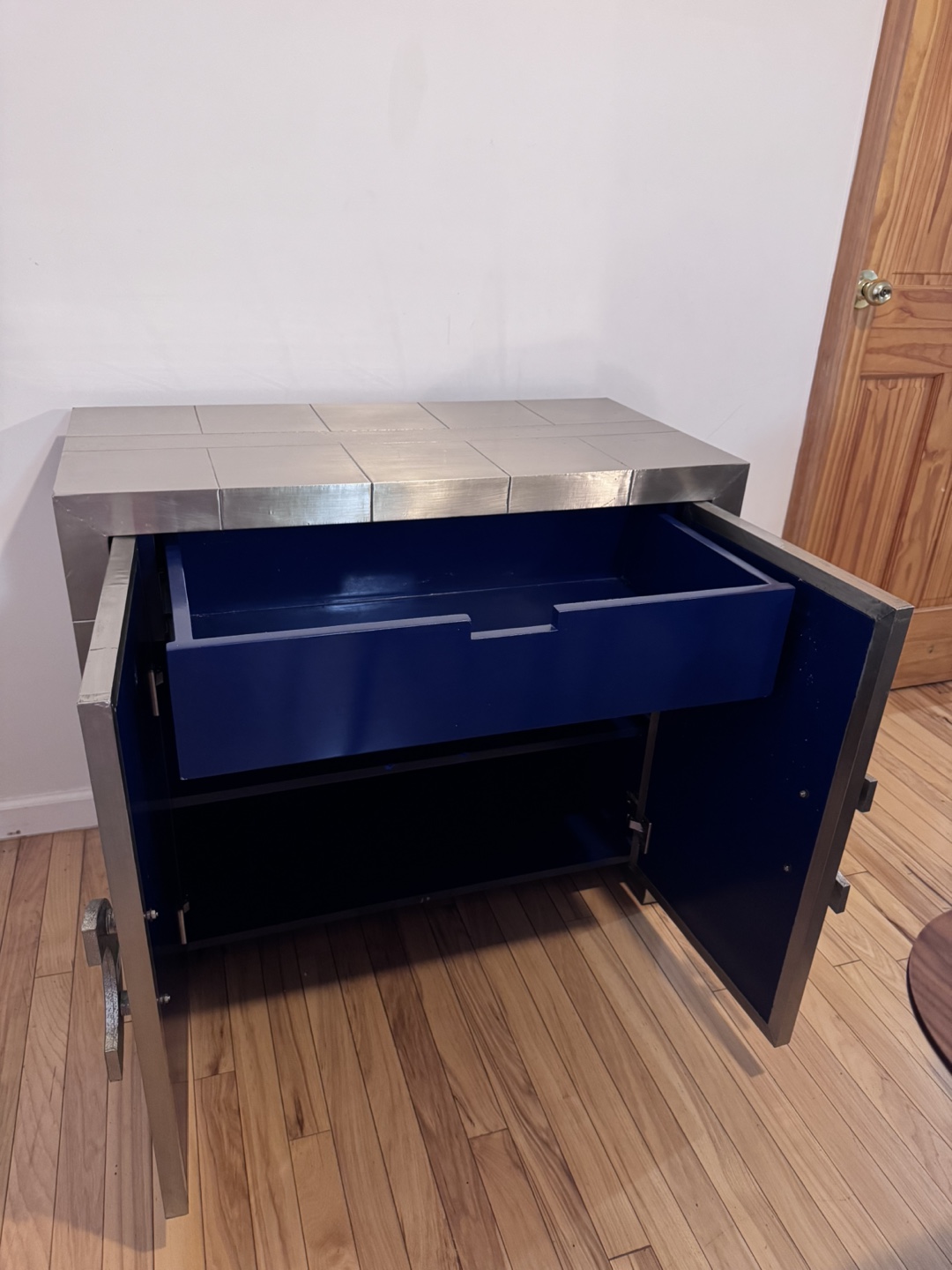Talitha Nickel cabinet w/Handles - photo 3