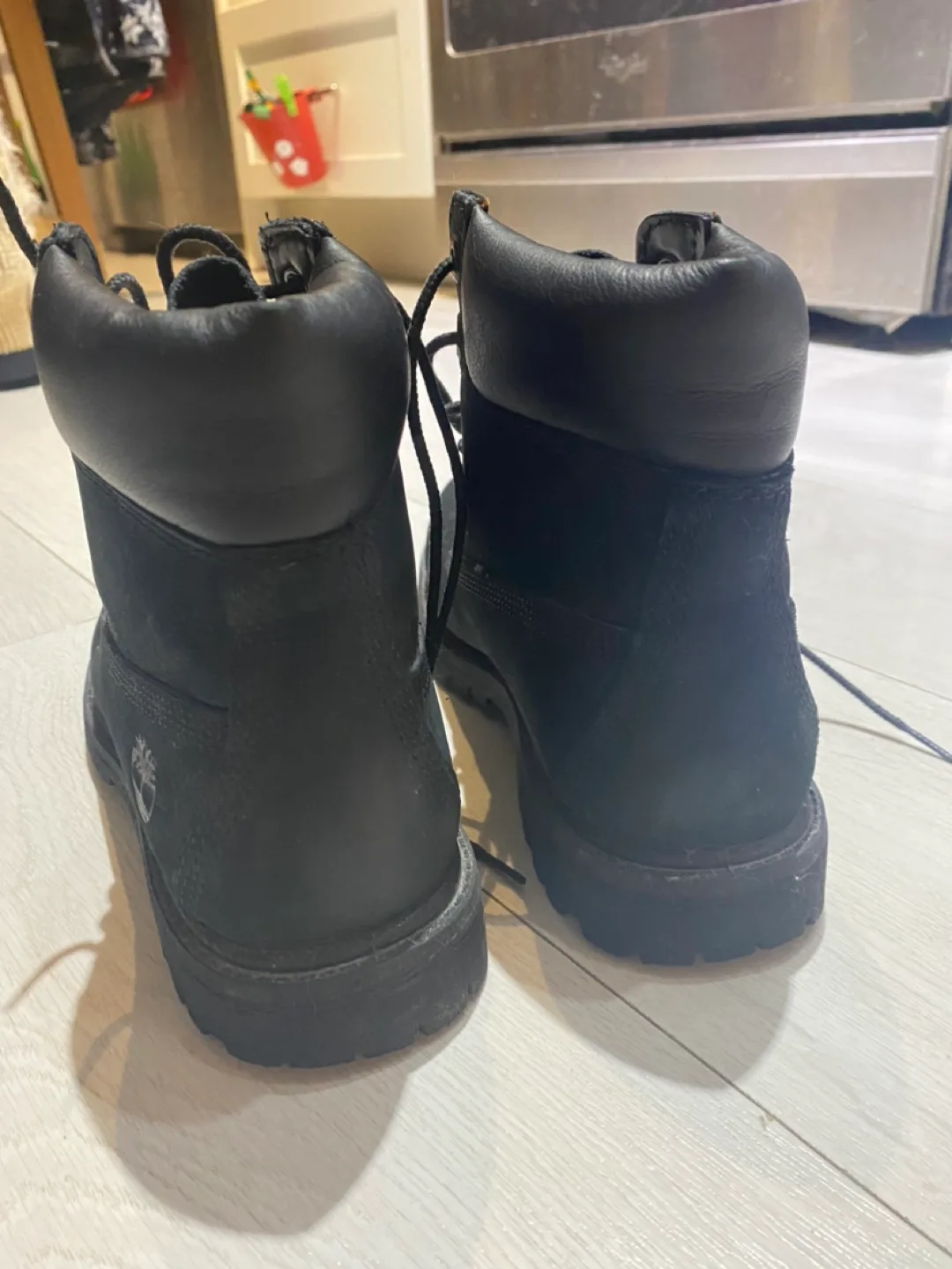 Timberland Black Boots image indicator(4)