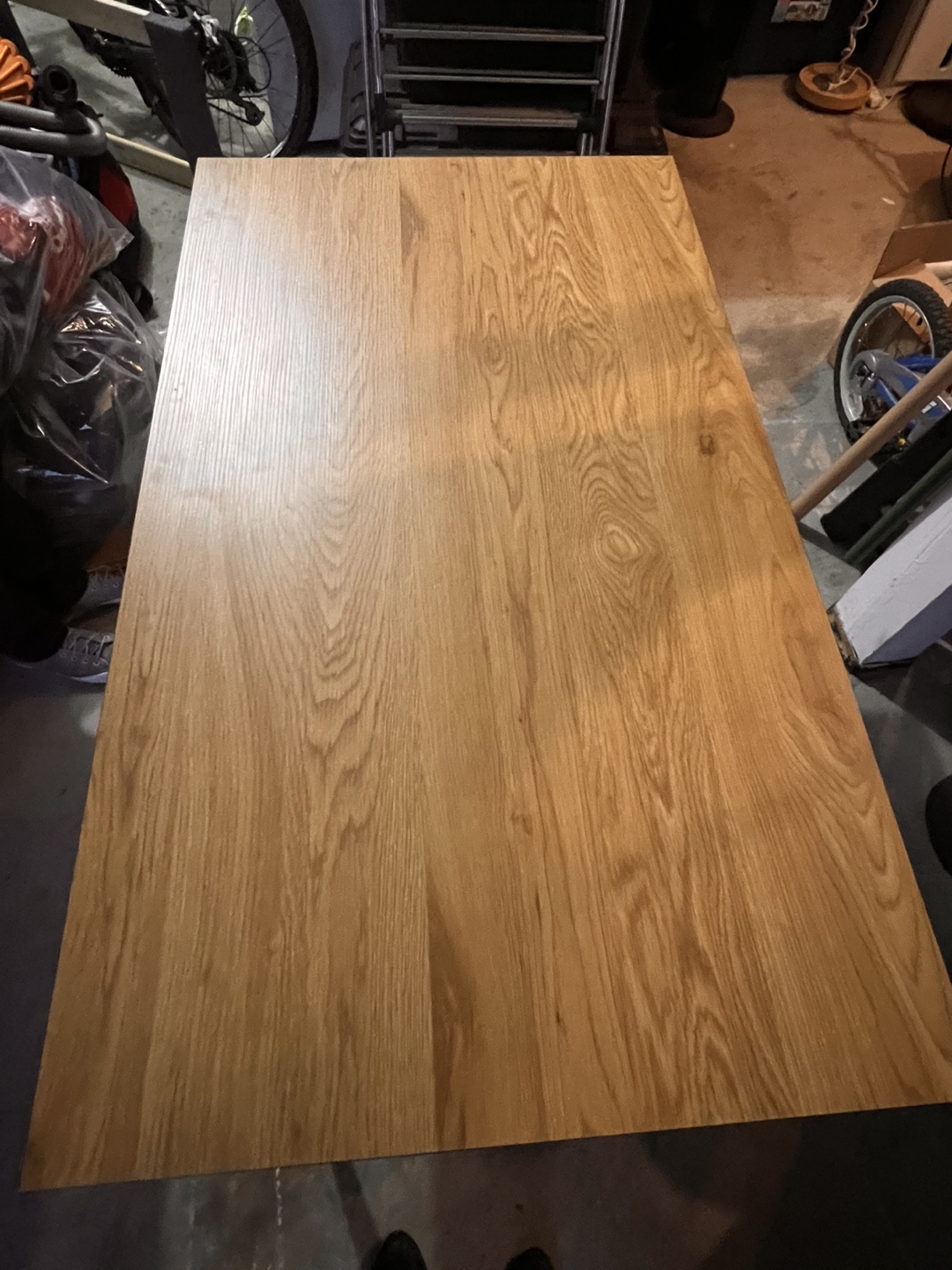 Dining table with black legs - photo 4