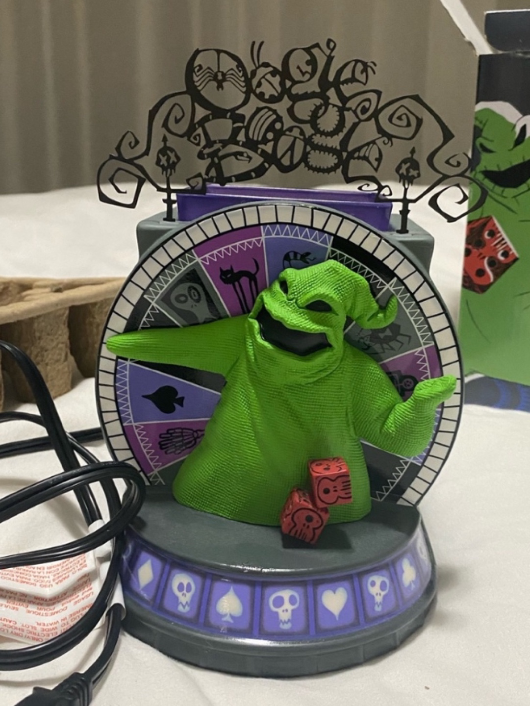 Scentsy Warmer - Oogie Boogie's Casino - photo 5
